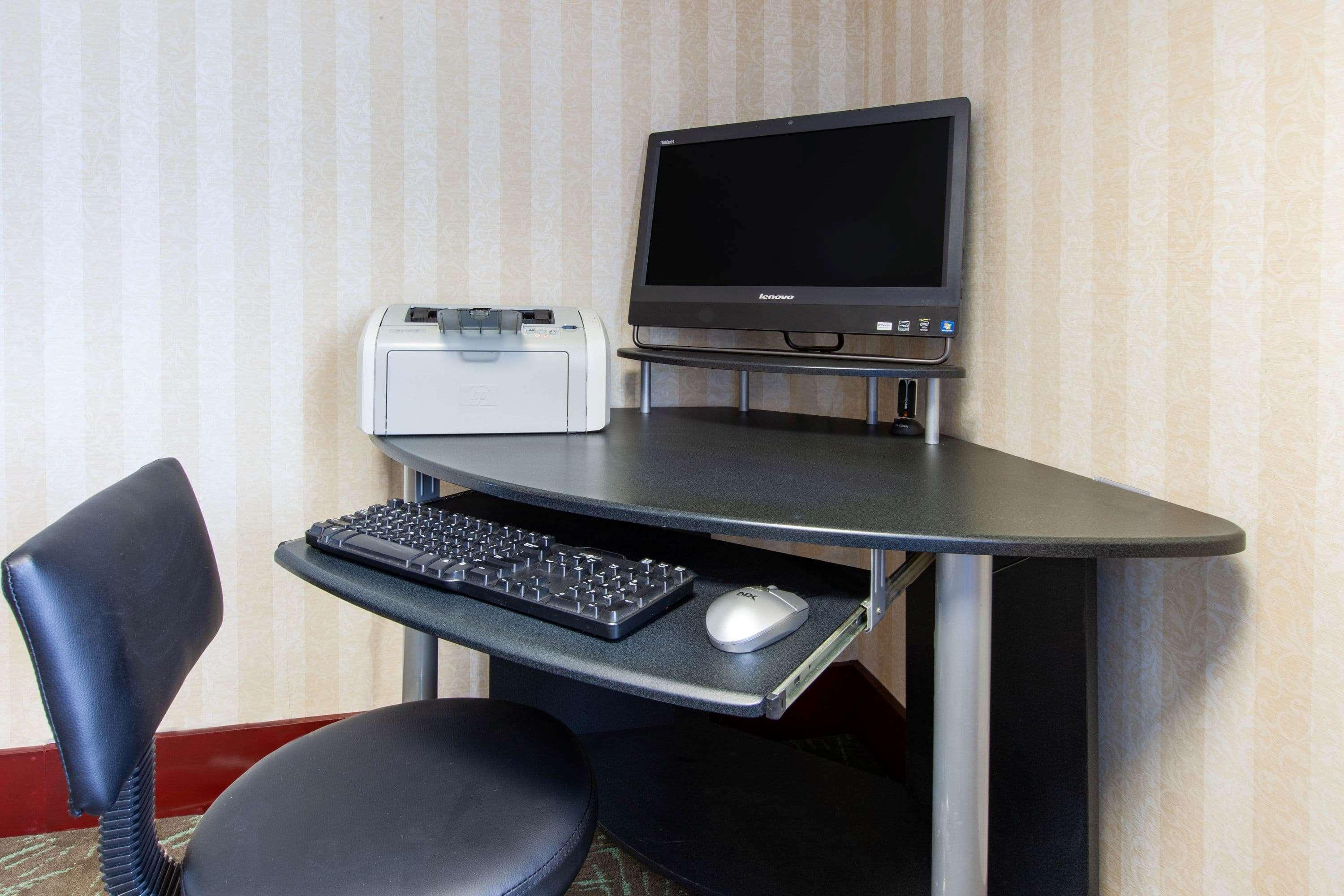 Days Inn By Wyndham Grantville Dış mekan fotoğraf