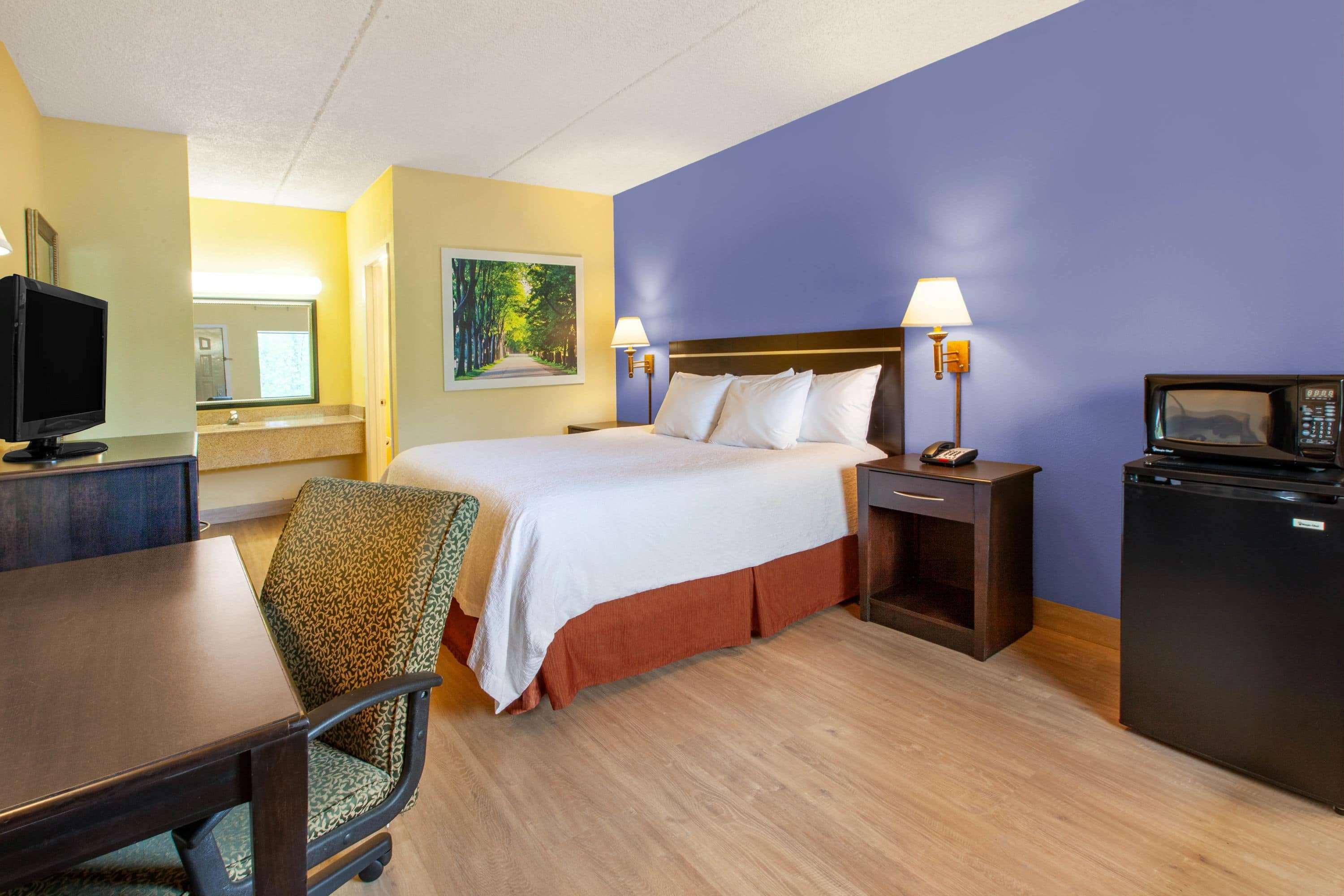 Days Inn By Wyndham Grantville Dış mekan fotoğraf